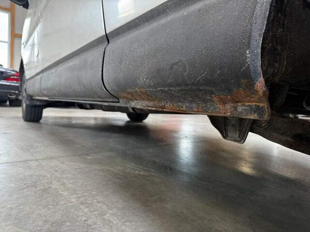 TOYOTA Hiace 2.5TD Kasten lang 4WD 4x4 - PKW: das Bild 2 TOYOTA Hiace 2.5TD Kasten lang 4WD 4x4 - PKW: das Bild 2