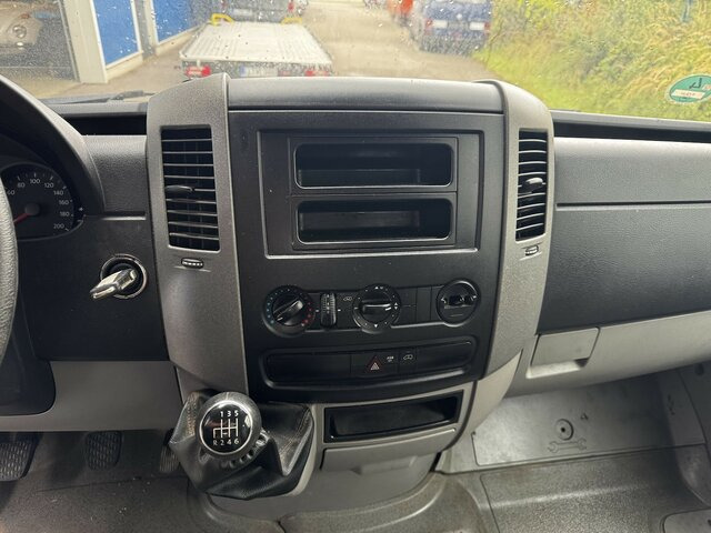 VW Crafter 35 Doka L3 Maxi 2.0 TDI Motorschaden - Pritsche Transporter, Transporter mit Doppelkabine: das Bild 3 VW Crafter 35 Doka L3 Maxi 2.0 TDI Motorschaden - Pritsche Transporter, Transporter mit Doppelkabine: das Bild 3