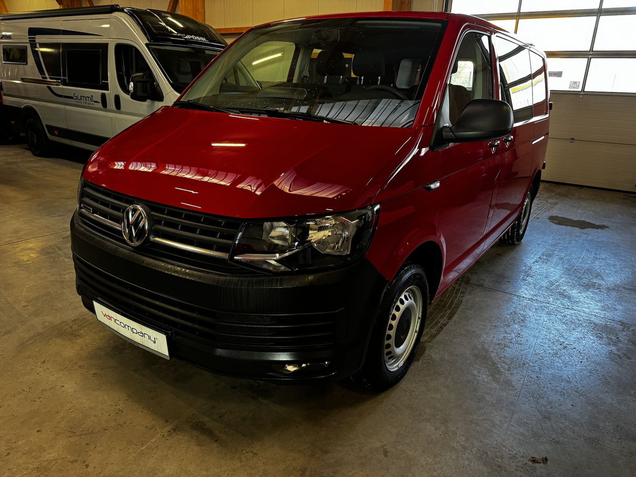 Volkswagen T6 Doka Kasten 6-Sitzer 2.0 TDI 4Motion - Kleintransporter, Transporter mit Doppelkabine: das Bild 2 Volkswagen T6 Doka Kasten 6-Sitzer 2.0 TDI 4Motion - Kleintransporter, Transporter mit Doppelkabine: das Bild 2