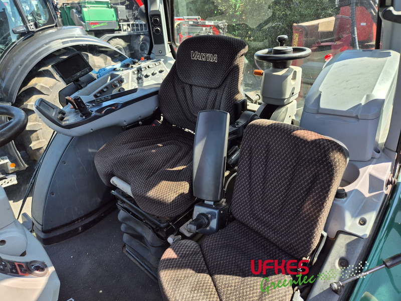 Valtra T 194 Direct TwinTrac - Traktor: das Bild 5 Valtra T 194 Direct TwinTrac - Traktor: das Bild 5