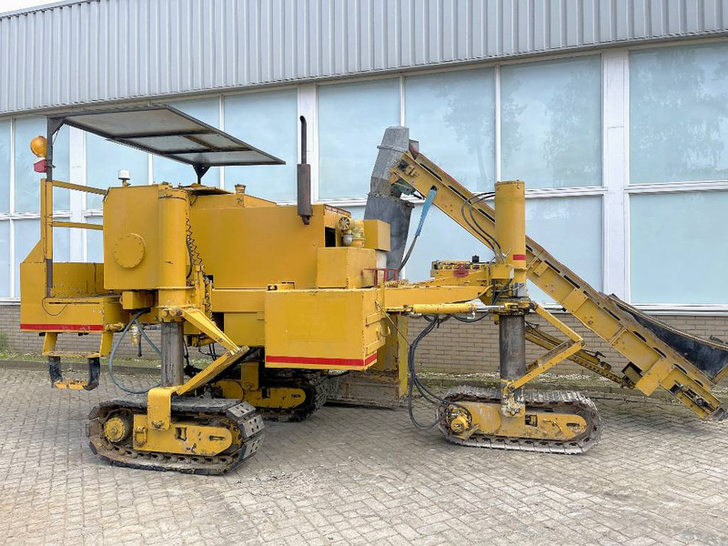 POWER CURBER 5700 4253 h - Asphaltfertiger/ Straßenfertiger: das Bild 2 POWER CURBER 5700 4253 h - Asphaltfertiger/ Straßenfertiger: das Bild 2