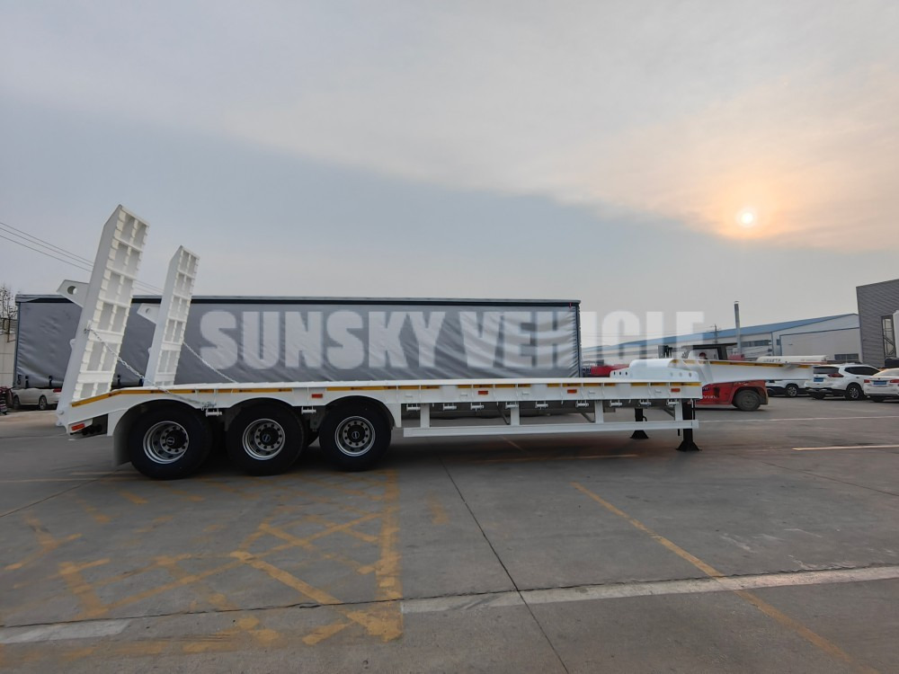SUNSKY 3 Axle 40 Tons gooseneck lowbed trailer - Tieflader Auflieger: das Bild 5 SUNSKY 3 Axle 40 Tons gooseneck lowbed trailer - Tieflader Auflieger: das Bild 5