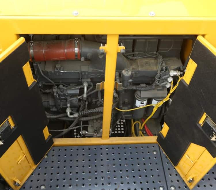 Consumable Spare Parts List of XCMG XE215C Excavator - Ersatzteile für Kettenbagger: das Bild 2 Consumable Spare Parts List of XCMG XE215C Excavator - Ersatzteile für Kettenbagger: das Bild 2