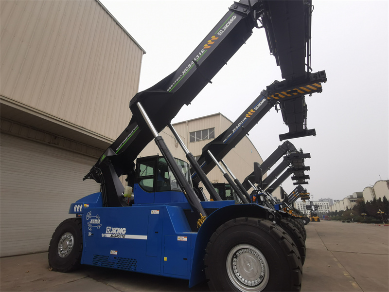 XCMG Official 45 Tons Pure Electric Container Reach Stacker XCS4531E Reach Stacker Crane Forklift - Reach stacker: das Bild 3 XCMG Official 45 Tons Pure Electric Container Reach Stacker XCS4531E Reach Stacker Crane Forklift - Reach stacker: das Bild 3