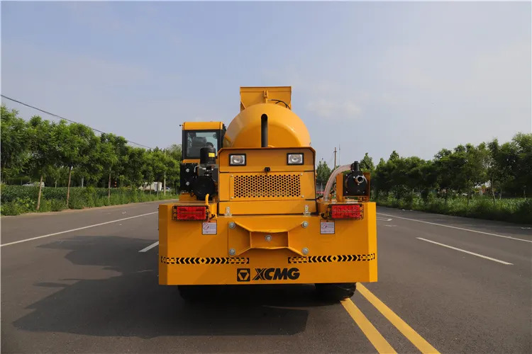 XCMG Official SLM2600S 2.6 Cubic Meters Diesel Engine Power Self Propelled Concrete Mixers for Sale - Fahrmischer: das Bild 5 XCMG Official SLM2600S 2.6 Cubic Meters Diesel Engine Power Self Propelled Concrete Mixers for Sale - Fahrmischer: das Bild 5