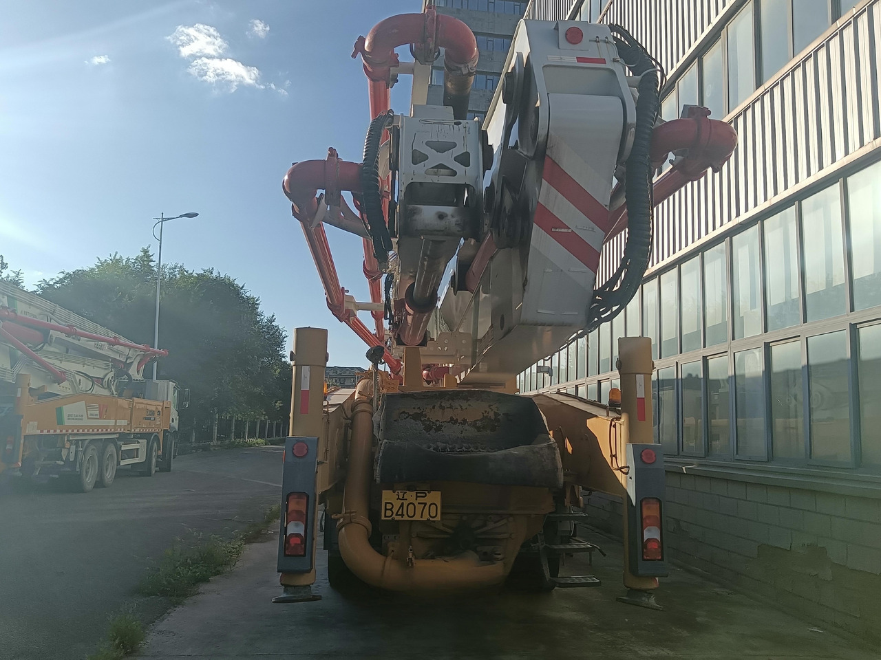 XCMG Official Schwing Concrete Pump HB58V 58m Mobile Hydraulic Used Concrete Pump Truck For Sale - Betonpumpe: das Bild 4 XCMG Official Schwing Concrete Pump HB58V 58m Mobile Hydraulic Used Concrete Pump Truck For Sale - Betonpumpe: das Bild 4