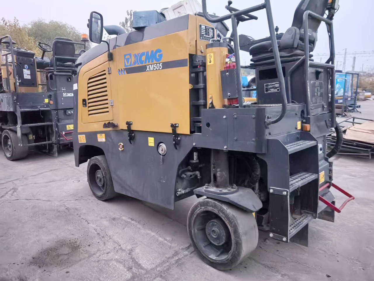 XCMG Official Second Hand Road Building Machine XM505 Small Asphalt Milling Machine For Sale - Kaltfräse: das Bild 3 XCMG Official Second Hand Road Building Machine XM505 Small Asphalt Milling Machine For Sale - Kaltfräse: das Bild 3