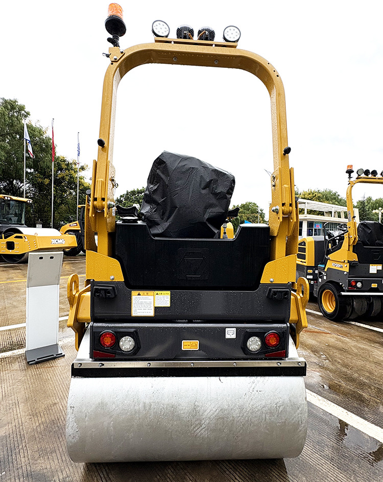 XCMG official XD140 4 ton mini light road roller price - Kleine Walze: das Bild 5 XCMG official XD140 4 ton mini light road roller price - Kleine Walze: das Bild 5