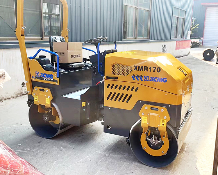 XCMG official brand new 1.7 ton small road roller XMR170 - Kleine Walze: das Bild 3 XCMG official brand new 1.7 ton small road roller XMR170 - Kleine Walze: das Bild 3