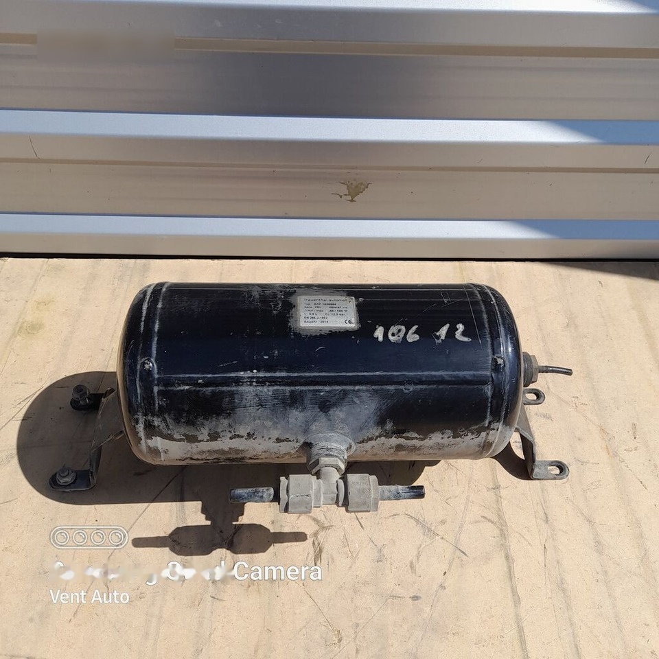 DAF XF 106 1850684 DAF 1850684 truck - Bremsteile für LKW: das Bild 1 DAF XF 106 1850684 DAF 1850684 truck - Bremsteile für LKW: das Bild 1