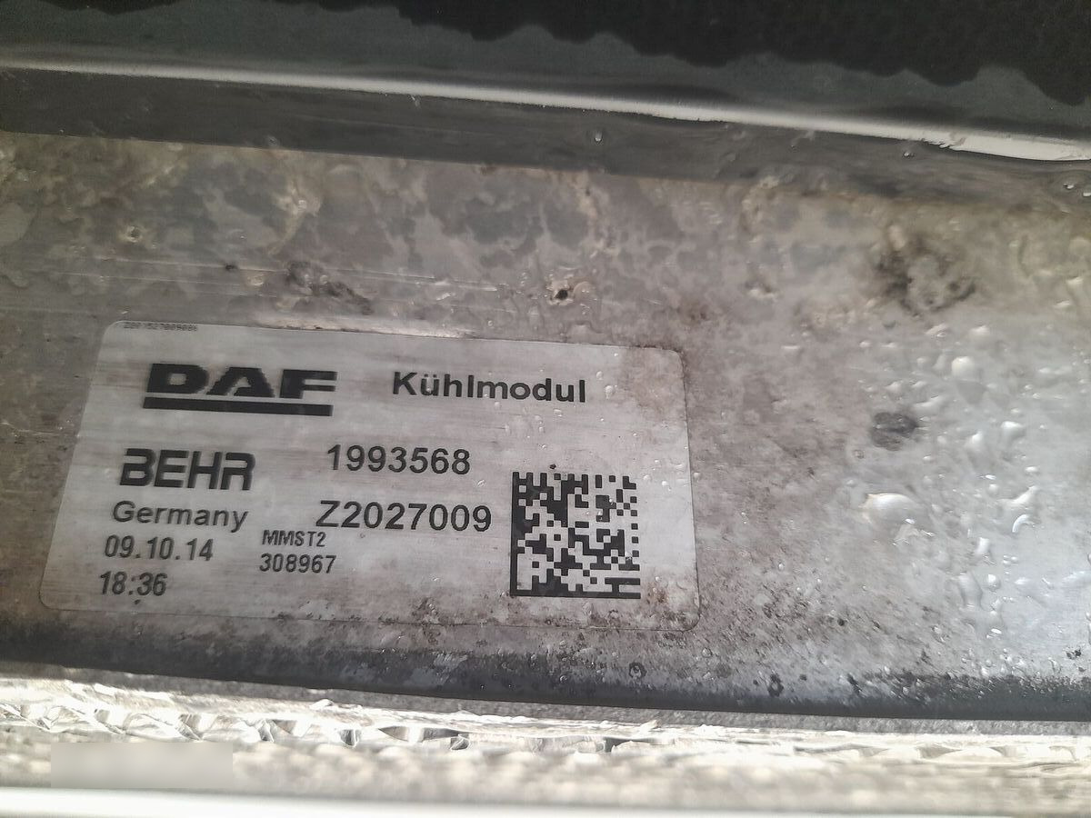 DAF XF 106 1909450 / 1993568 DAF truck - Kühler für LKW: das Bild 3 DAF XF 106 1909450 / 1993568 DAF truck - Kühler für LKW: das Bild 3