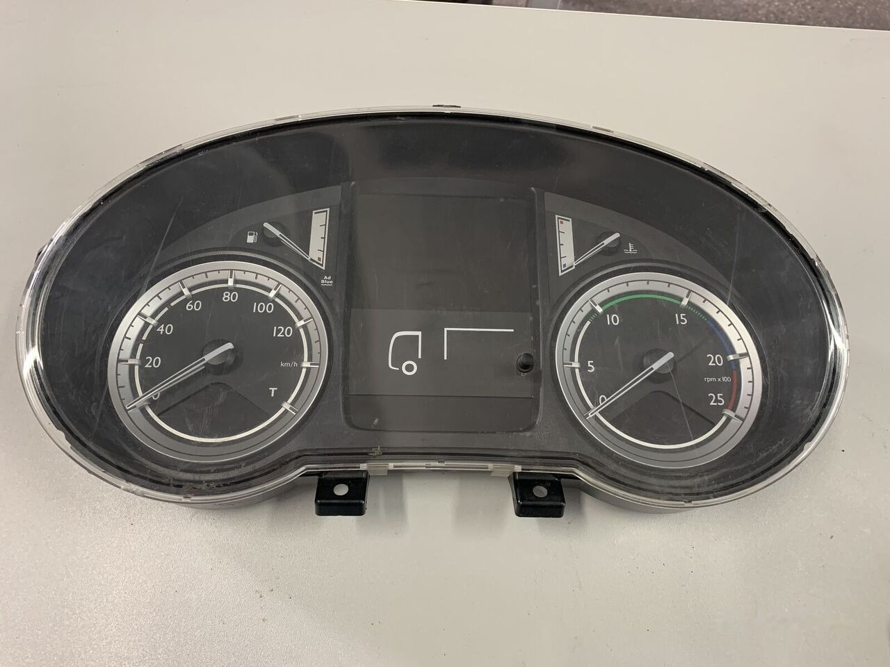 DAF XF 106 1973169 DAF XF 106 truck - Tachograph für LKW: das Bild 1 DAF XF 106 1973169 DAF XF 106 truck - Tachograph für LKW: das Bild 1