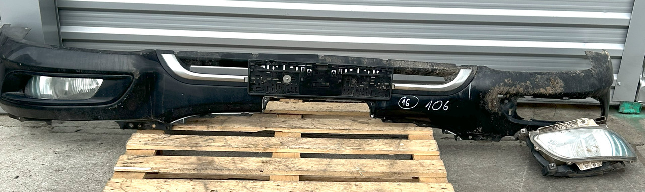 DAF XF 106 480 FRONT BUMPER WITH HALOGENS - Stoßstange: das Bild 1 DAF XF 106 480 FRONT BUMPER WITH HALOGENS - Stoßstange: das Bild 1