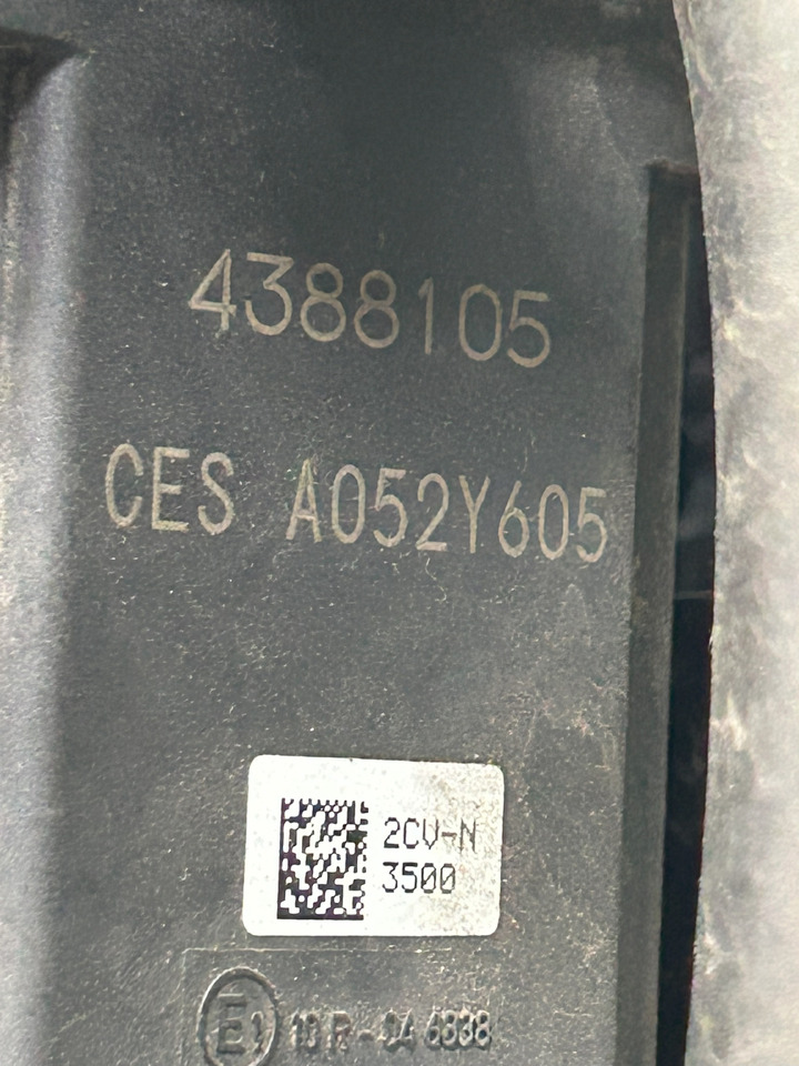 DAF XF 106 ADBLUE KIT - Auspuff/ Abgasanlage: das Bild 4 DAF XF 106 ADBLUE KIT - Auspuff/ Abgasanlage: das Bild 4
