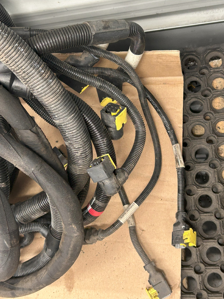 Kabel/ Kabelbaum DAF XF 106 CHASSIS MAIN ELECTRICAL HARNESS: das Bild 6