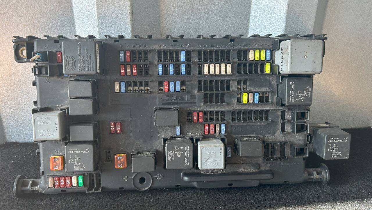 DAF XF 106 FUSE BOX - Sicherung: das Bild 1 DAF XF 106 FUSE BOX - Sicherung: das Bild 1