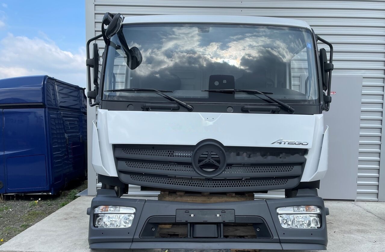 FRONT BUMPER COMPLETE EXTRA COST 700EU Mercedes-Benz ATEGO Euro 6 Mercedes-Benz 1523 L, 1524 L, 1527 L, 1530 - Fahrerhaus für LKW: das Bild 1 FRONT BUMPER COMPLETE EXTRA COST 700EU Mercedes-Benz ATEGO Euro 6 Mercedes-Benz 1523 L, 1524 L, 1527 L, 1530 - Fahrerhaus für LKW: das Bild 1