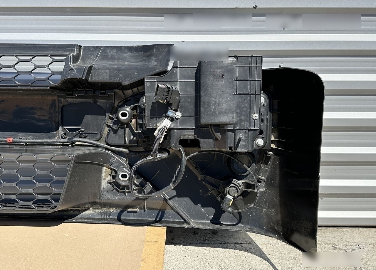 IVECO EUROCARGO 5801690602 / 5801745452 / 5801745449 IVECO 5801690602 / 5801745452 / 5801745449 - Stoßstange für LKW: das Bild 5 IVECO EUROCARGO 5801690602 / 5801745452 / 5801745449 IVECO 5801690602 / 5801745452 / 5801745449 - Stoßstange für LKW: das Bild 5