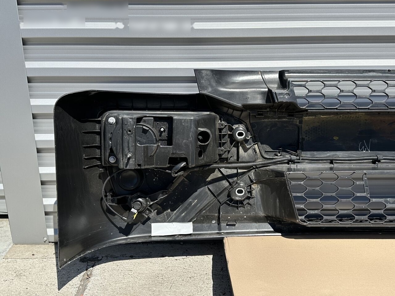IVECO EUROCARGO/ 5801690602 / 5801745452 / 5801745449 IVECO 5801690602 / 5801745452 / 5801745449 - Stoßstange für LKW: das Bild 3 IVECO EUROCARGO/ 5801690602 / 5801745452 / 5801745449 IVECO 5801690602 / 5801745452 / 5801745449 - Stoßstange für LKW: das Bild 3