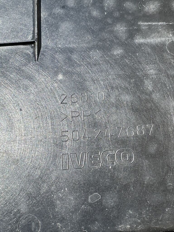 IVECO EUROCARGO 5801690602 / 5801745452 / 5801745449 IVECO 5801690602 / 5801745452 / 5801745449 - Stoßstange für LKW: das Bild 3 IVECO EUROCARGO 5801690602 / 5801745452 / 5801745449 IVECO 5801690602 / 5801745452 / 5801745449 - Stoßstange für LKW: das Bild 3
