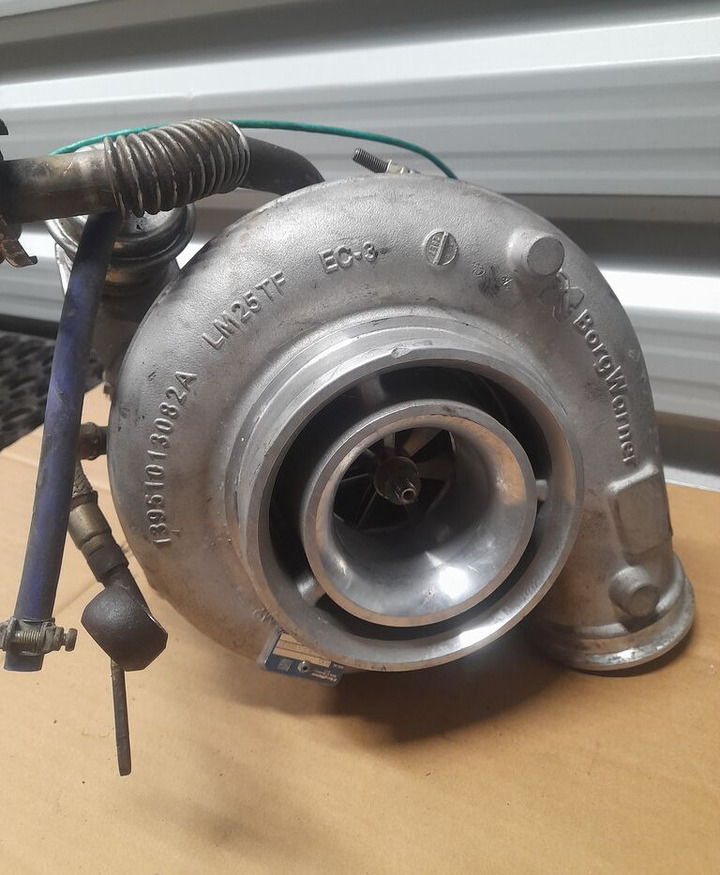 MERCEDES BorgWarner MERCEDES ACTROS MP4 - Turbolader für LKW: das Bild 2 MERCEDES BorgWarner MERCEDES ACTROS MP4 - Turbolader für LKW: das Bild 2