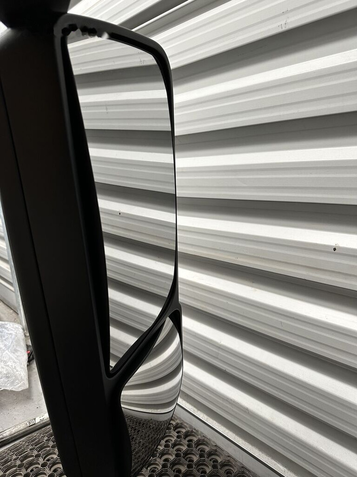Mercedes-Benz ACTROS A9608102019 Mercedes-Benz ACTROS MP4 - Rückspiegel für LKW: das Bild 4 Mercedes-Benz ACTROS A9608102019 Mercedes-Benz ACTROS MP4 - Rückspiegel für LKW: das Bild 4