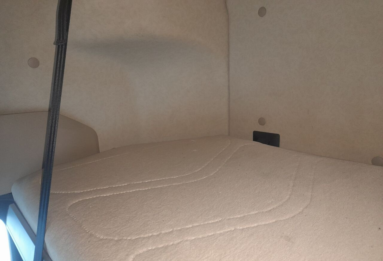 Mercedes-Benz ACTROS Mercedes-Benz - Fahrerhaus und Interieur für LKW: das Bild 5 Mercedes-Benz ACTROS Mercedes-Benz - Fahrerhaus und Interieur für LKW: das Bild 5