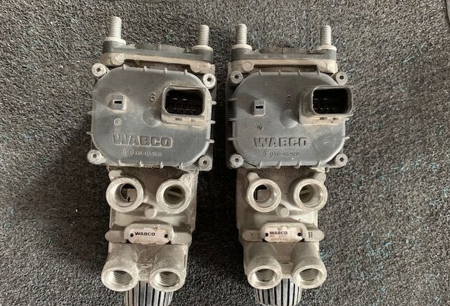 ZAWÓR GŁÓWNY HAMULCOWY WABCO DAF XF 106 truck - Bremsteile für LKW: das Bild 1 ZAWÓR GŁÓWNY HAMULCOWY WABCO DAF XF 106 truck - Bremsteile für LKW: das Bild 1