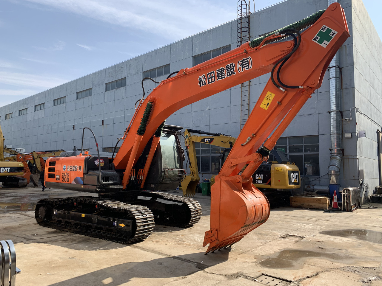 Hitachi Excavator Zaxis 200, 210, 240 Made in Japan - Kettenbagger: das Bild 3 Hitachi Excavator Zaxis 200, 210, 240 Made in Japan - Kettenbagger: das Bild 3