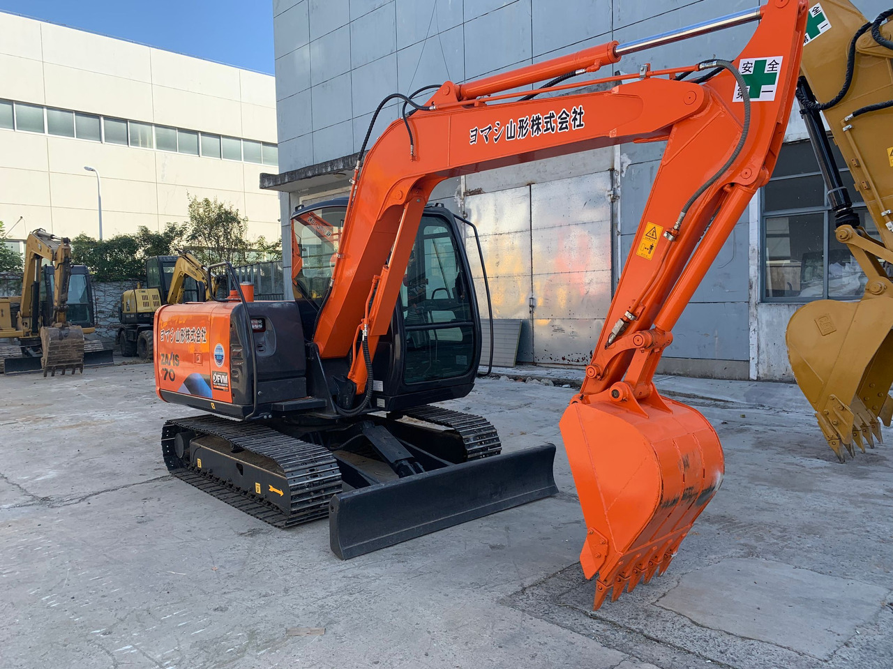 Hitachi Mini Excavator ZX70, ZX75, ZX60 Cheap Excavator Machine - Kettenbagger: das Bild 2 Hitachi Mini Excavator ZX70, ZX75, ZX60 Cheap Excavator Machine - Kettenbagger: das Bild 2