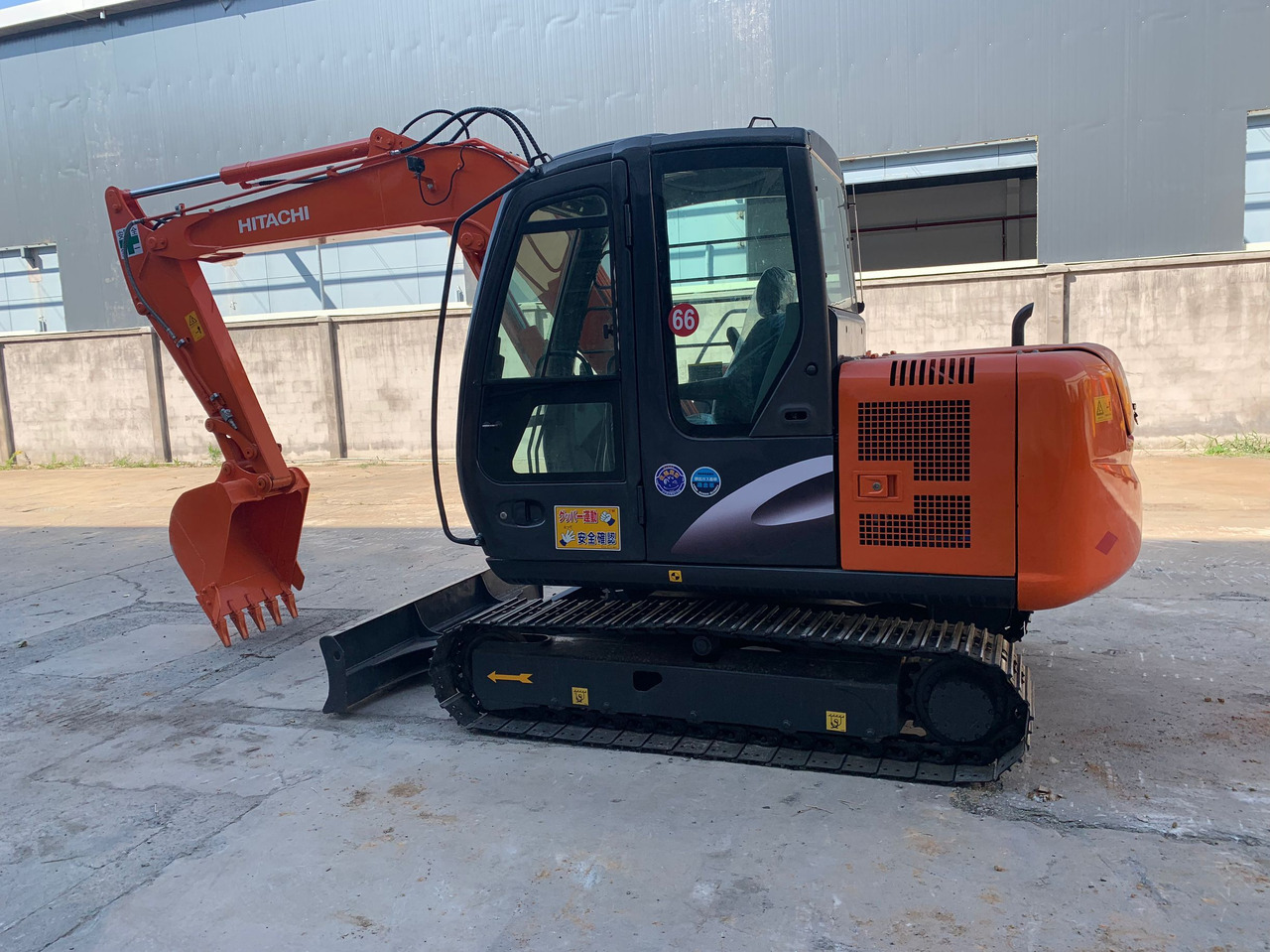 Hitachi Mini Excavator ZX70, ZX75, ZX60 Cheap Excavator Machine - Kettenbagger: das Bild 1 Hitachi Mini Excavator ZX70, ZX75, ZX60 Cheap Excavator Machine - Kettenbagger: das Bild 1