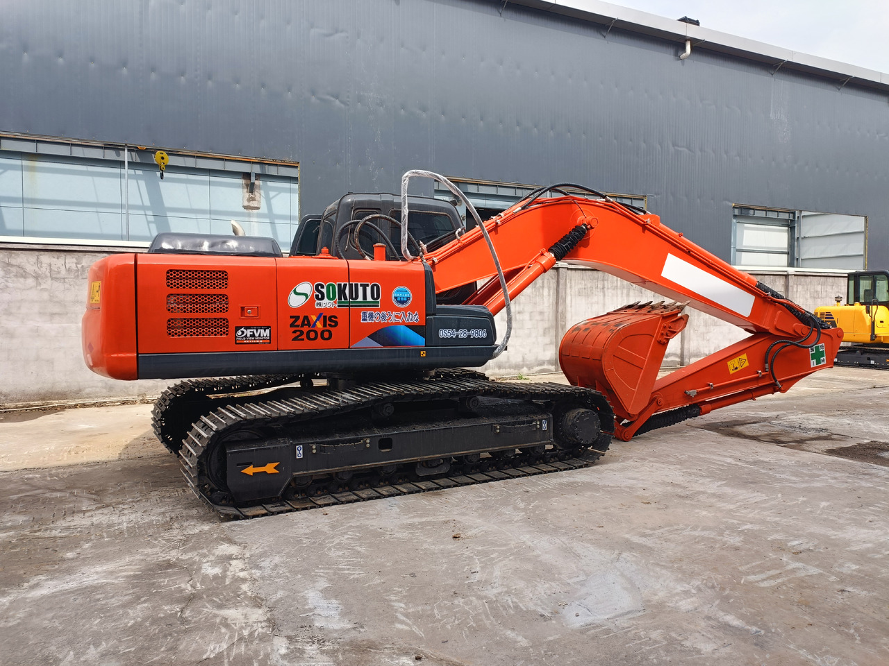 Hitachi ZX200 Used Condition Excavator Good Price - Kettenbagger: das Bild 1 Hitachi ZX200 Used Condition Excavator Good Price - Kettenbagger: das Bild 1