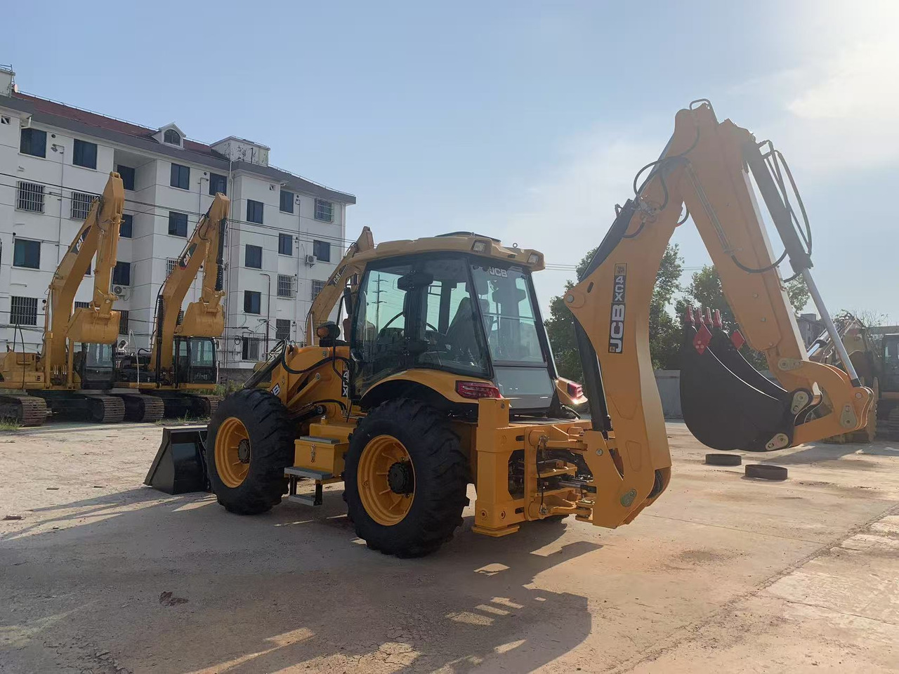 JCB 4x4 Backhoe Loader 4CX, 3CX Brand New Condition - Baggerlader: das Bild 3 JCB 4x4 Backhoe Loader 4CX, 3CX Brand New Condition - Baggerlader: das Bild 3