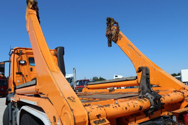 Mercedes-Benz Arocs 3353K ABSETZER - Absetzkipper: das Bild 5 Mercedes-Benz Arocs 3353K ABSETZER - Absetzkipper: das Bild 5