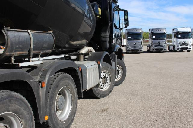 Mercedes-Benz Arocs 3745 B 36,0 TO ZUL. - Fahrmischer: das Bild 5 Mercedes-Benz Arocs 3745 B 36,0 TO ZUL. - Fahrmischer: das Bild 5