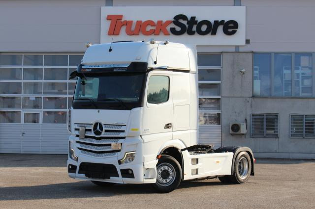 Mercedes-Benz Actros 1851 LS - Sattelzugmaschine: das Bild 1 Mercedes-Benz Actros 1851 LS - Sattelzugmaschine: das Bild 1