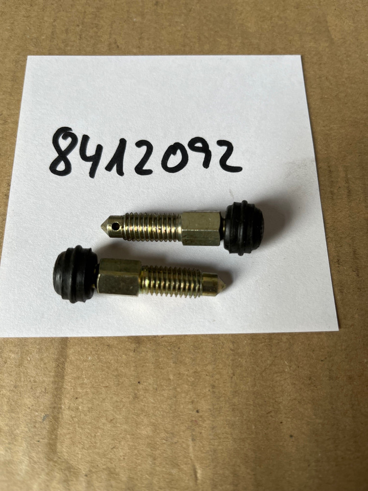 O&K CNH Valve 8412092 - Ersatzteile für Baumaschine: das Bild 1 O&K CNH Valve 8412092 - Ersatzteile für Baumaschine: das Bild 1