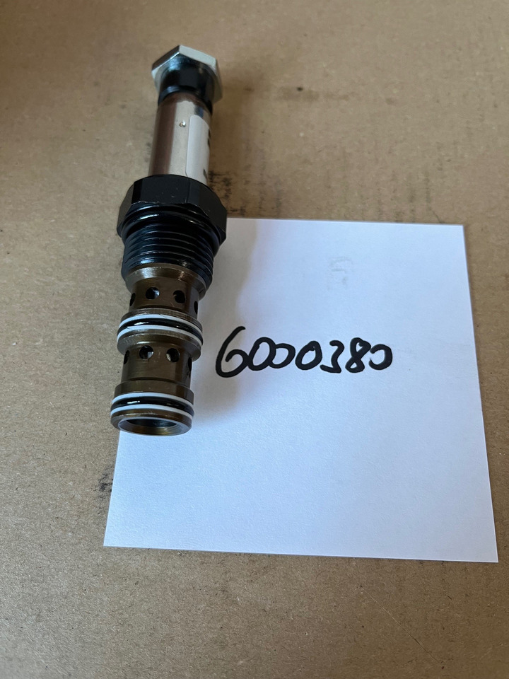 O&K Terex Valve 6000380 1455218 533-7208 - Ersatzteile für Bagger: das Bild 2 O&K Terex Valve 6000380 1455218 533-7208 - Ersatzteile für Bagger: das Bild 2