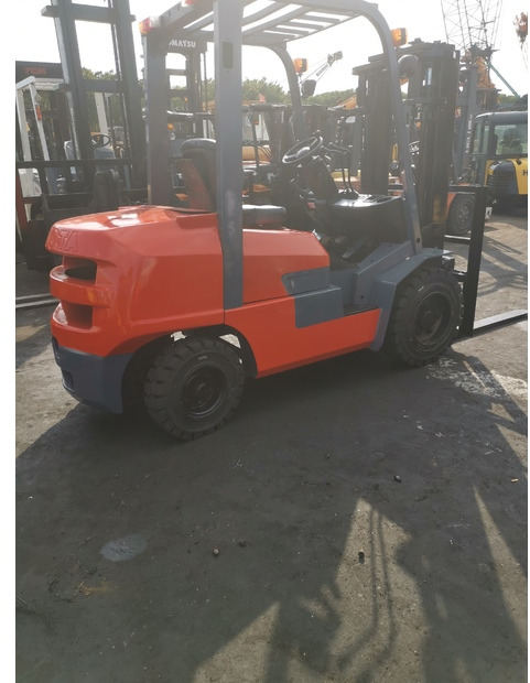 2018 Toyota FDZN30 - Gabelstapler: das Bild 2 2018 Toyota FDZN30 - Gabelstapler: das Bild 2