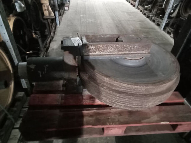 Liebherr Guide Wheel D8L - Ersatzteile: das Bild 1 Liebherr Guide Wheel D8L - Ersatzteile: das Bild 1