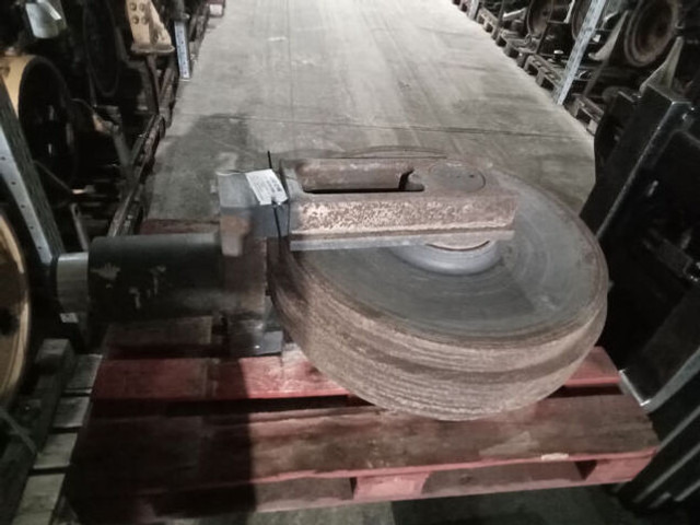 Liebherr Guide Wheel D8L - Ersatzteile: das Bild 1 Liebherr Guide Wheel D8L - Ersatzteile: das Bild 1