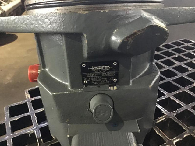 Hydraulikmotor Liebherr A6VE55: das Bild 13