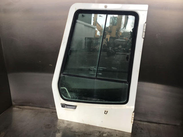 Liebherr A900 ZW / A900B Li - Tür und Teile: das Bild 2 Liebherr A900 ZW / A900B Li - Tür und Teile: das Bild 2