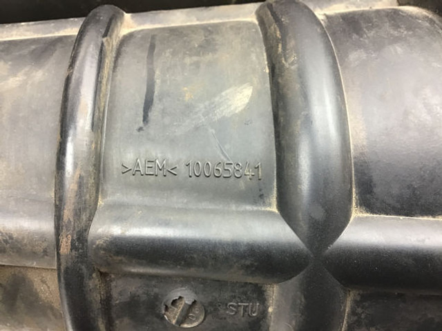 Liebherr Air Filter Hose - Ansaugrohr: das Bild 4 Liebherr Air Filter Hose - Ansaugrohr: das Bild 4