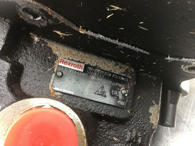 Liebherr Brake Compact Block - Pedal: das Bild 2 Liebherr Brake Compact Block - Pedal: das Bild 2