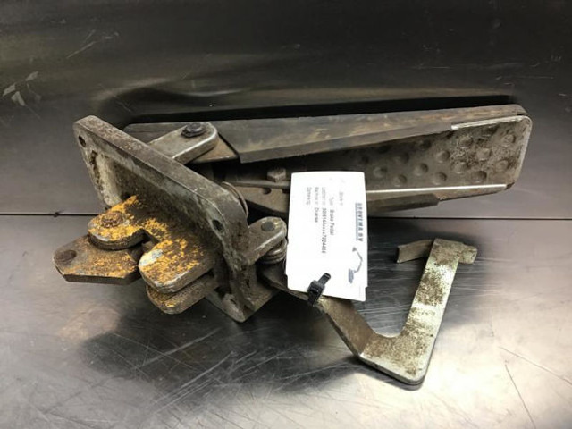 Liebherr Brake Pedal - Pedal: das Bild 1 Liebherr Brake Pedal - Pedal: das Bild 1