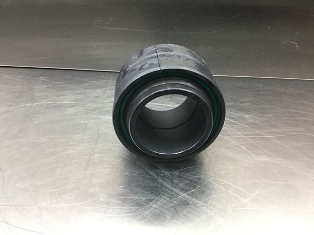 Liebherr Bushing - Motor und Teile: das Bild 5 Liebherr Bushing - Motor und Teile: das Bild 5