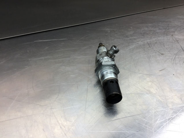 Liebherr Flame Glow Plug - Kraftstoffpumpe: das Bild 4 Liebherr Flame Glow Plug - Kraftstoffpumpe: das Bild 4