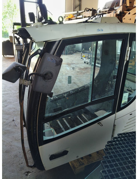 Liebherr - Fahrerhaus und Interieur: das Bild 2 Liebherr - Fahrerhaus und Interieur: das Bild 2