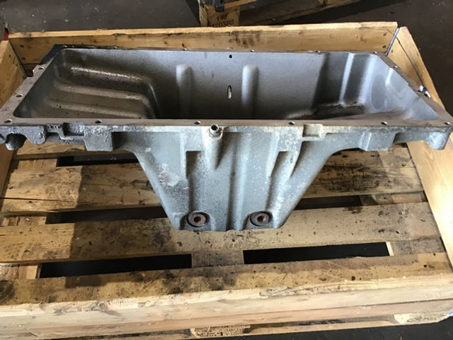 Liebherr Oil Sump - Kurbelgehäuse: das Bild 3 Liebherr Oil Sump - Kurbelgehäuse: das Bild 3